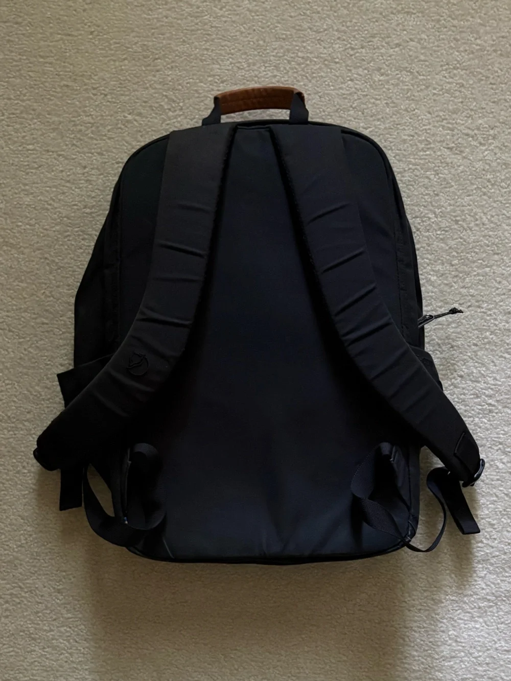 Fjallraven Unisex Raven Black Backpack.
